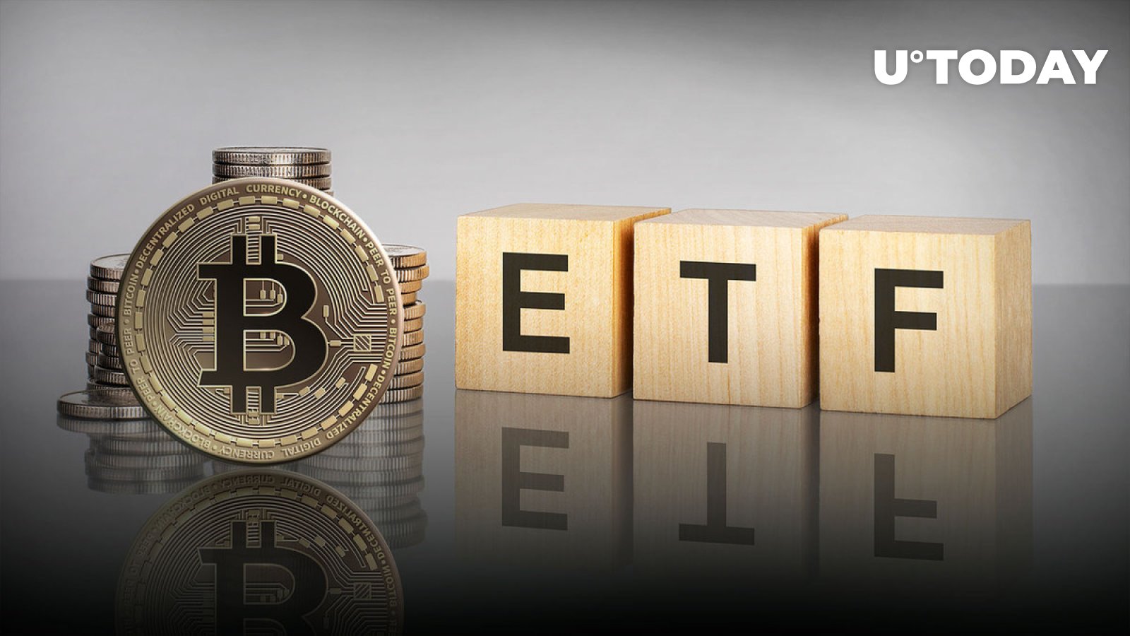 Spot Bitcoin ETF Now Holds 303,000 BTC Units