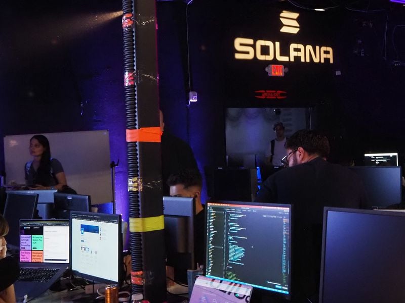 Solana Heavyweights Wage War Against Private Mempool Operators