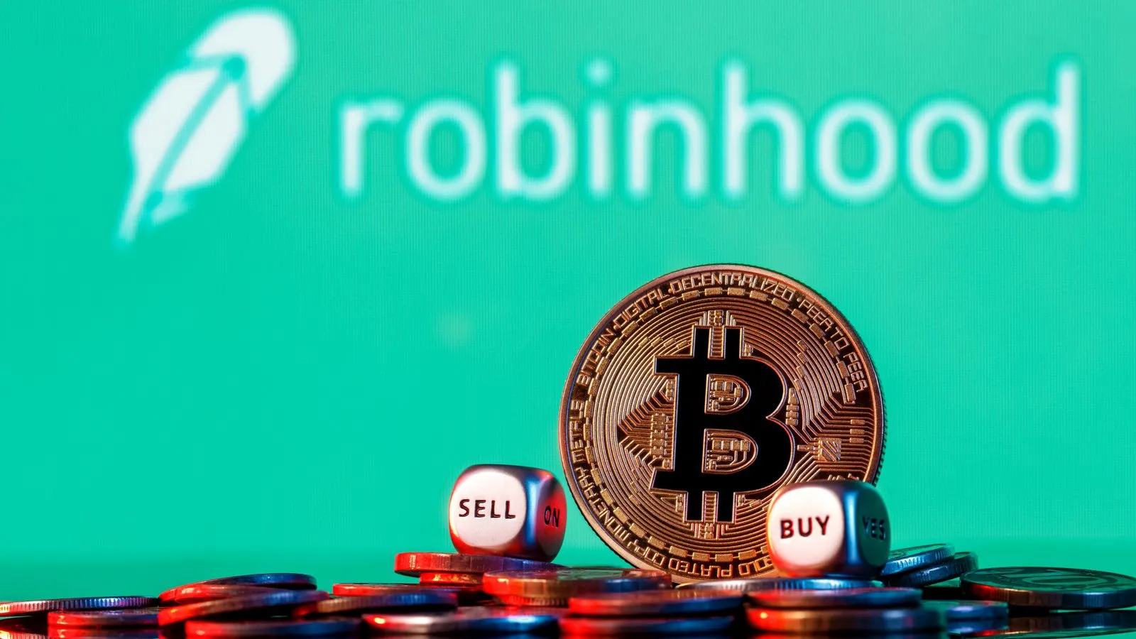 Robinhood CEO Decries 'Regulatory Onslaught' on Crypto