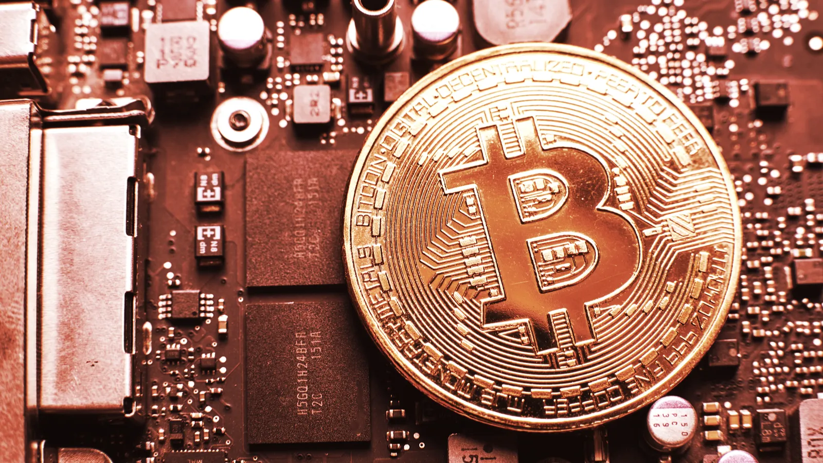 Bitcoin Mining Difficulty Is Plummeting—Here’s Why