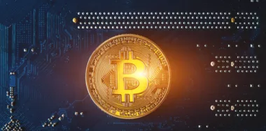 Quantum-resistant Bitcoin using Lamport Signatures