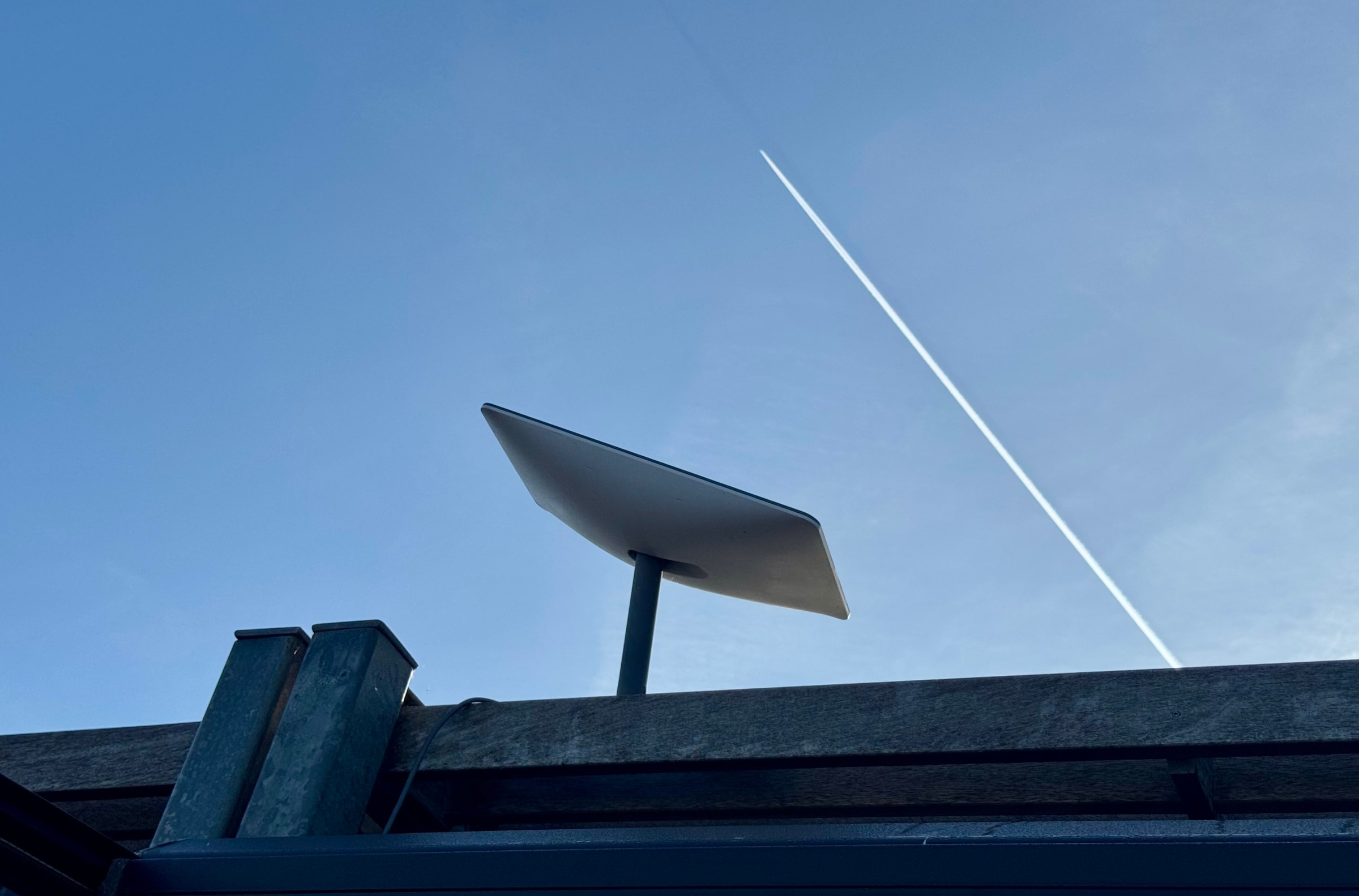 New Starlink subscription drops hardware price to $0