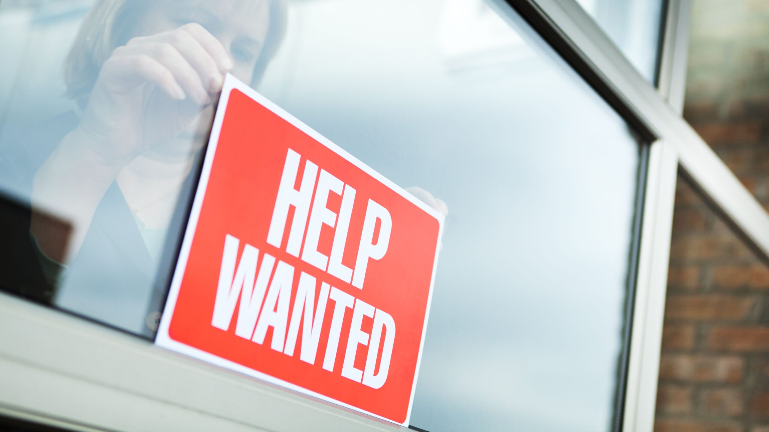 U.S. Added Stronger Than Expected 177K Jobs in April