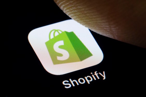 Shopify launches an AI-powered store builder as part of its latest update