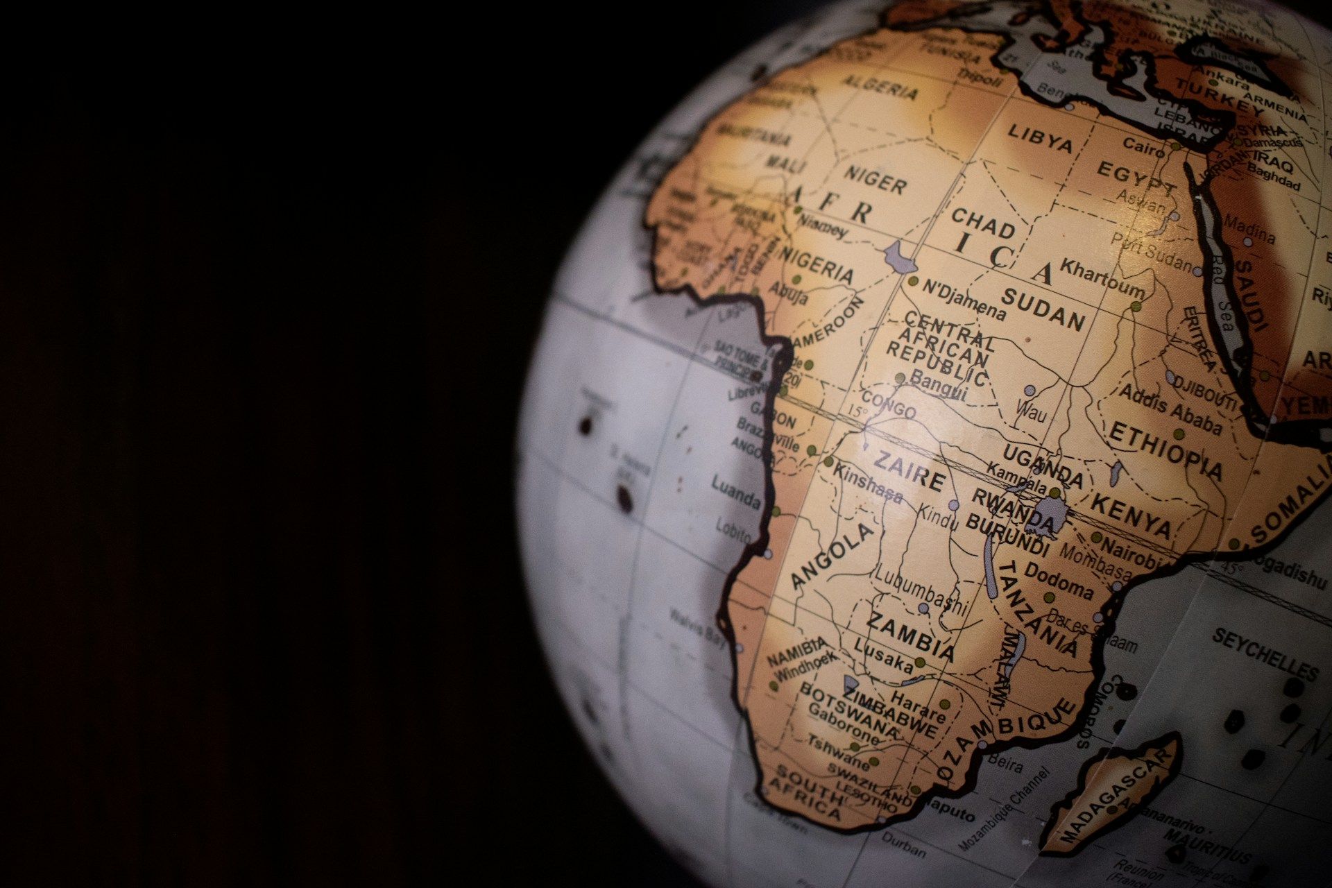 Ripple Brings 700M RLUSD Stablecoin to Africa Trials Extreme Weather Insurances