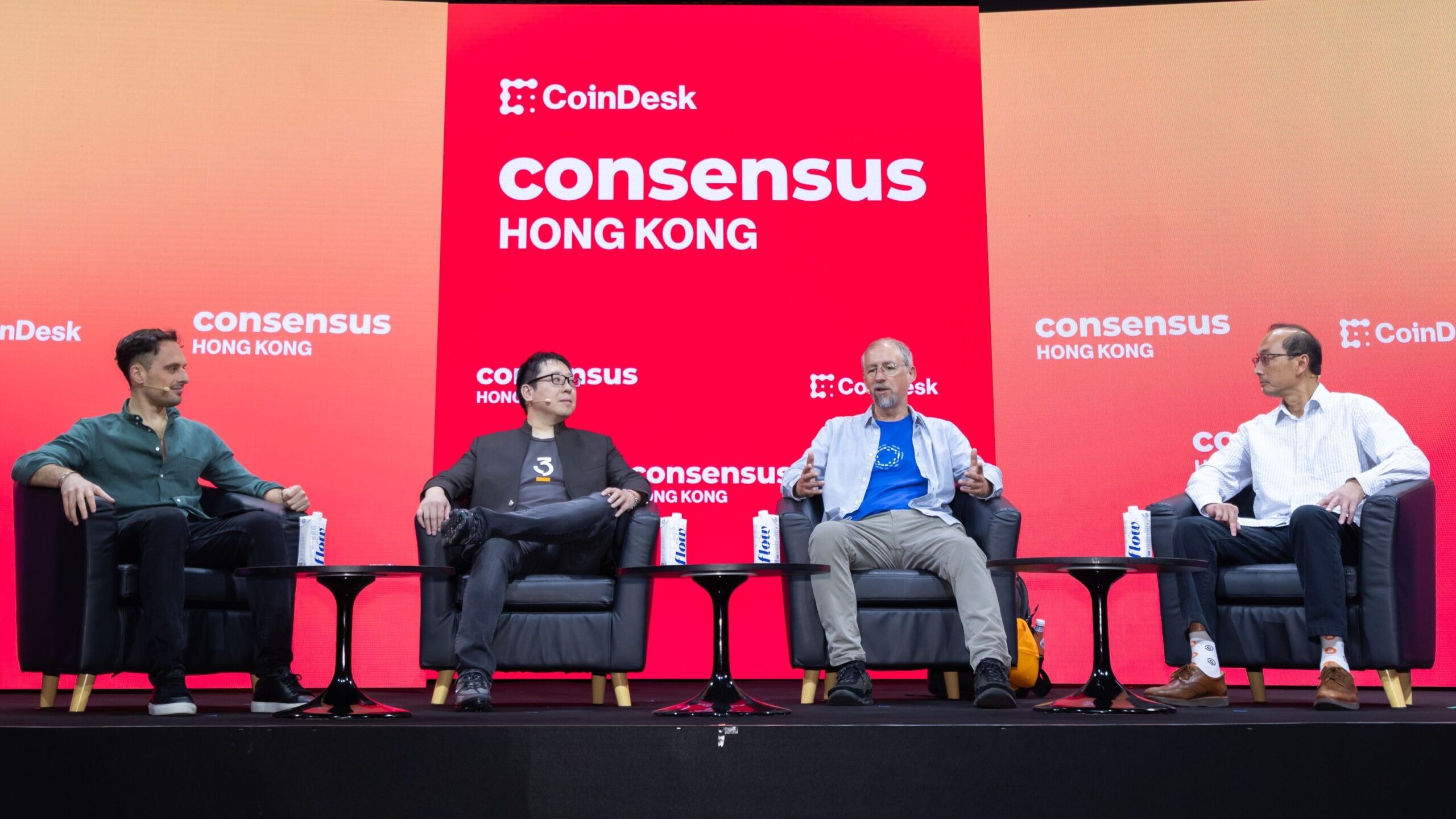 Adam Back Joins Fight for the Soul of Bitcoin Over JPEG Spam