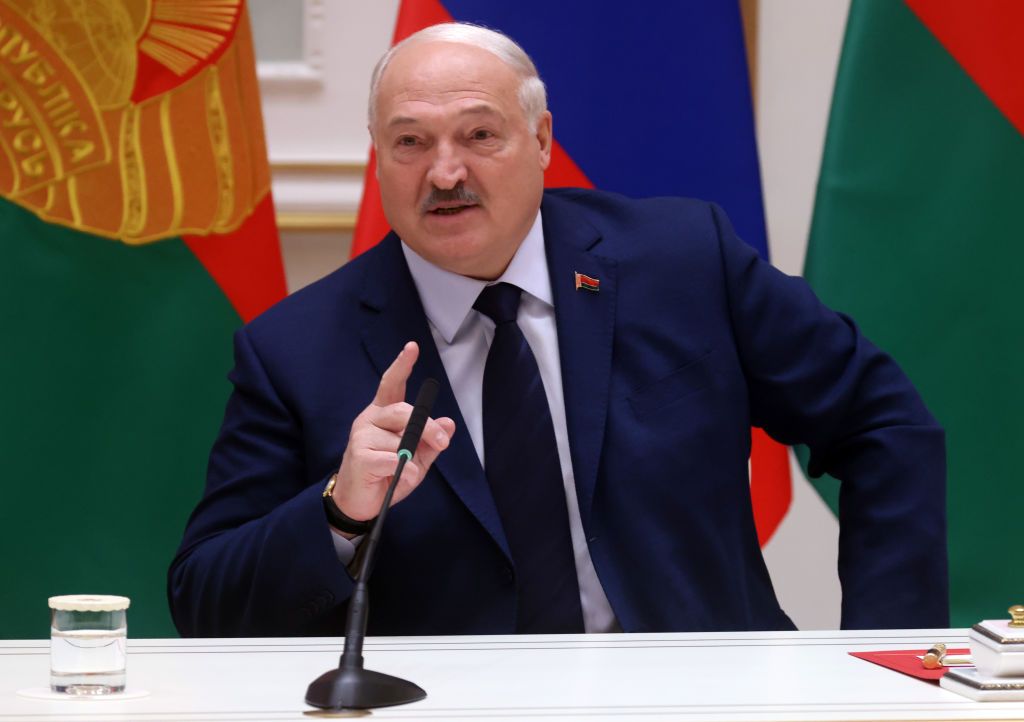 Belarusian President Backs Crypto and Cash Adoption to Navigate Sanctions