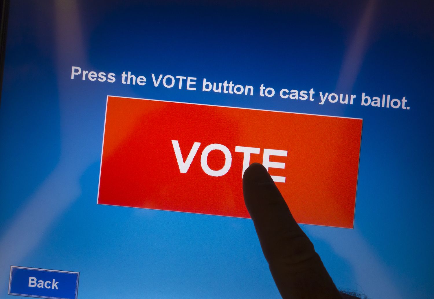 Asia Morning Briefing Native Markets Leads Early Voting for Hyperliquids USDH Stablecoin Contract