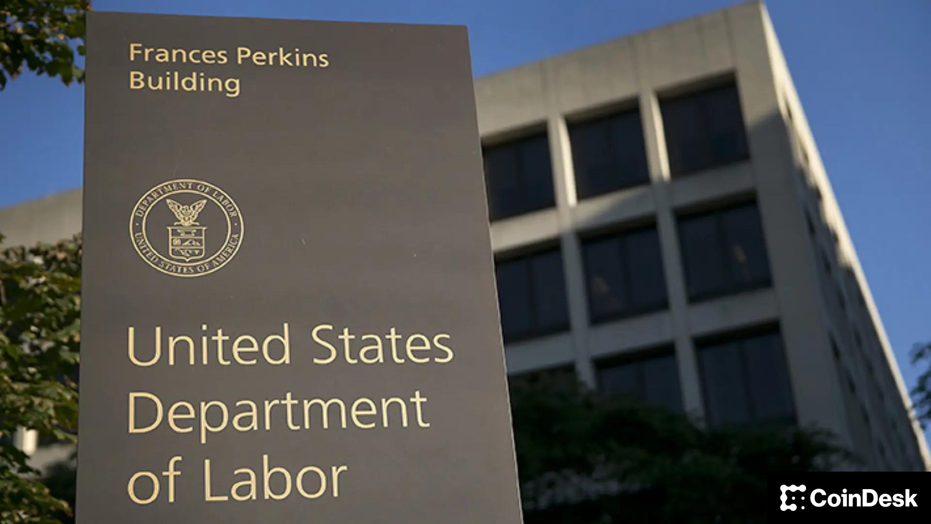 BTC Gold Jump as Shutdown Delays Data Fuels RateCut Bets Crypto Daybook Americas